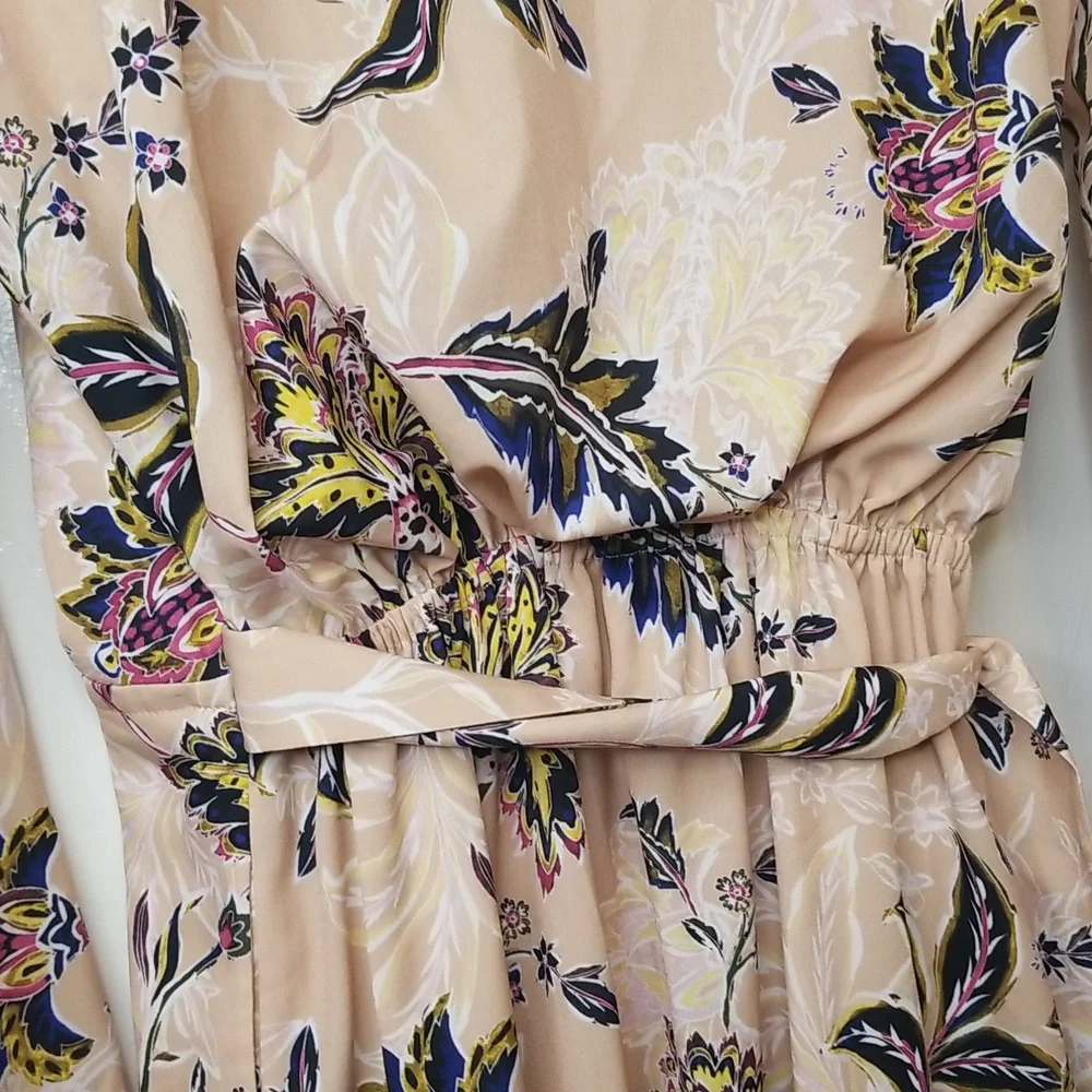 The Jetset Diaries Floral Long Sleeve Maxi Dress Tan Black Below Knee Size Small - Picture 7 of 14